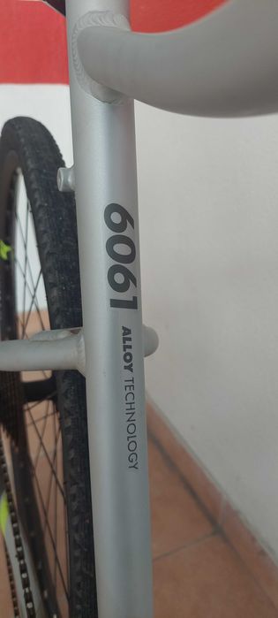 Bicicleta Trekking Tamanho L