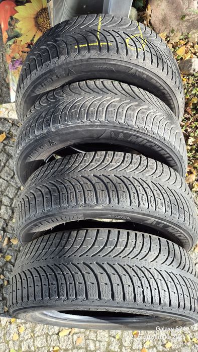 Opony zimowe Michelin 235x60x18