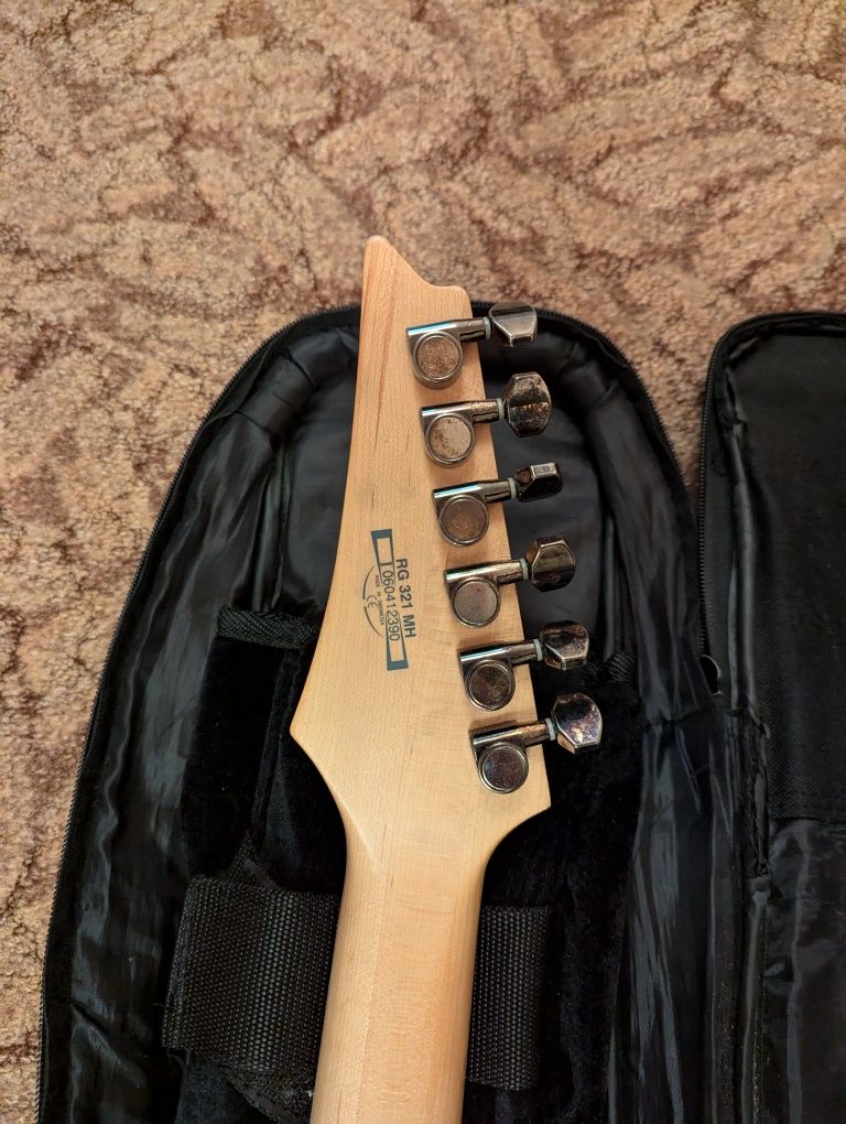 Ibanez RG321 MH, Orange metallic, Dimarzio Crunch Lab & Liqifire