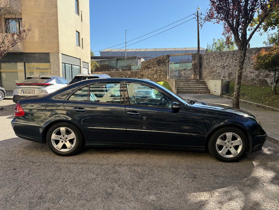 Mercedes E 220 CDI Avantgard Nacional 04
