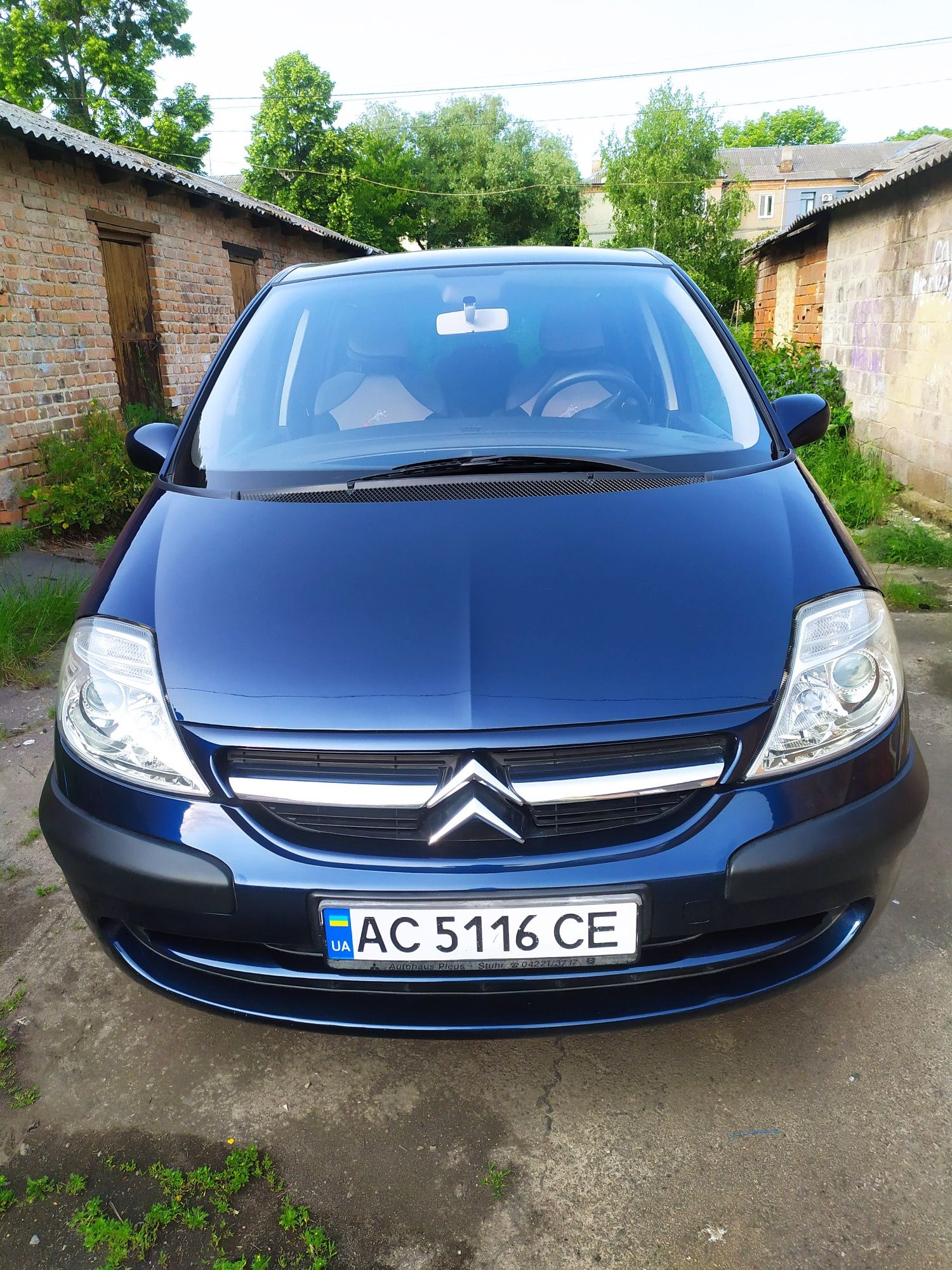 Автомобіль Citroen c8