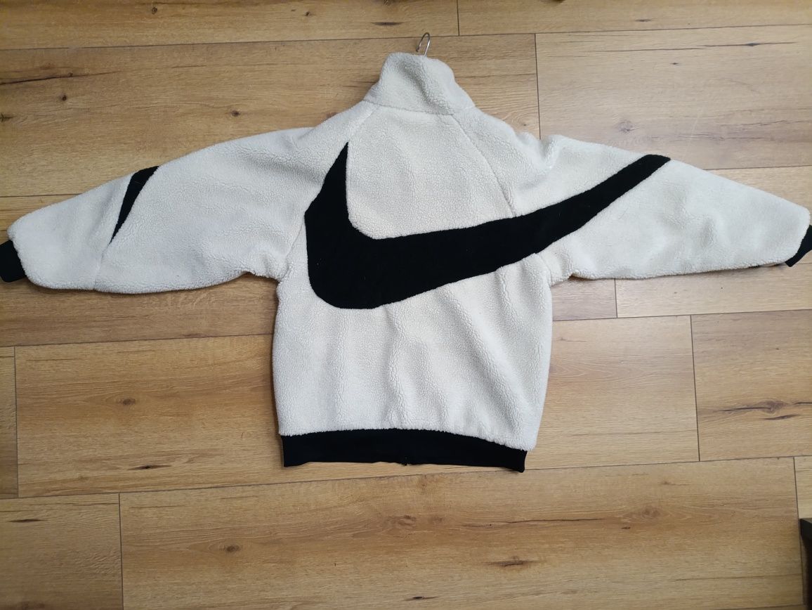 Nike Big Swoosh Reversible Boa Jacket