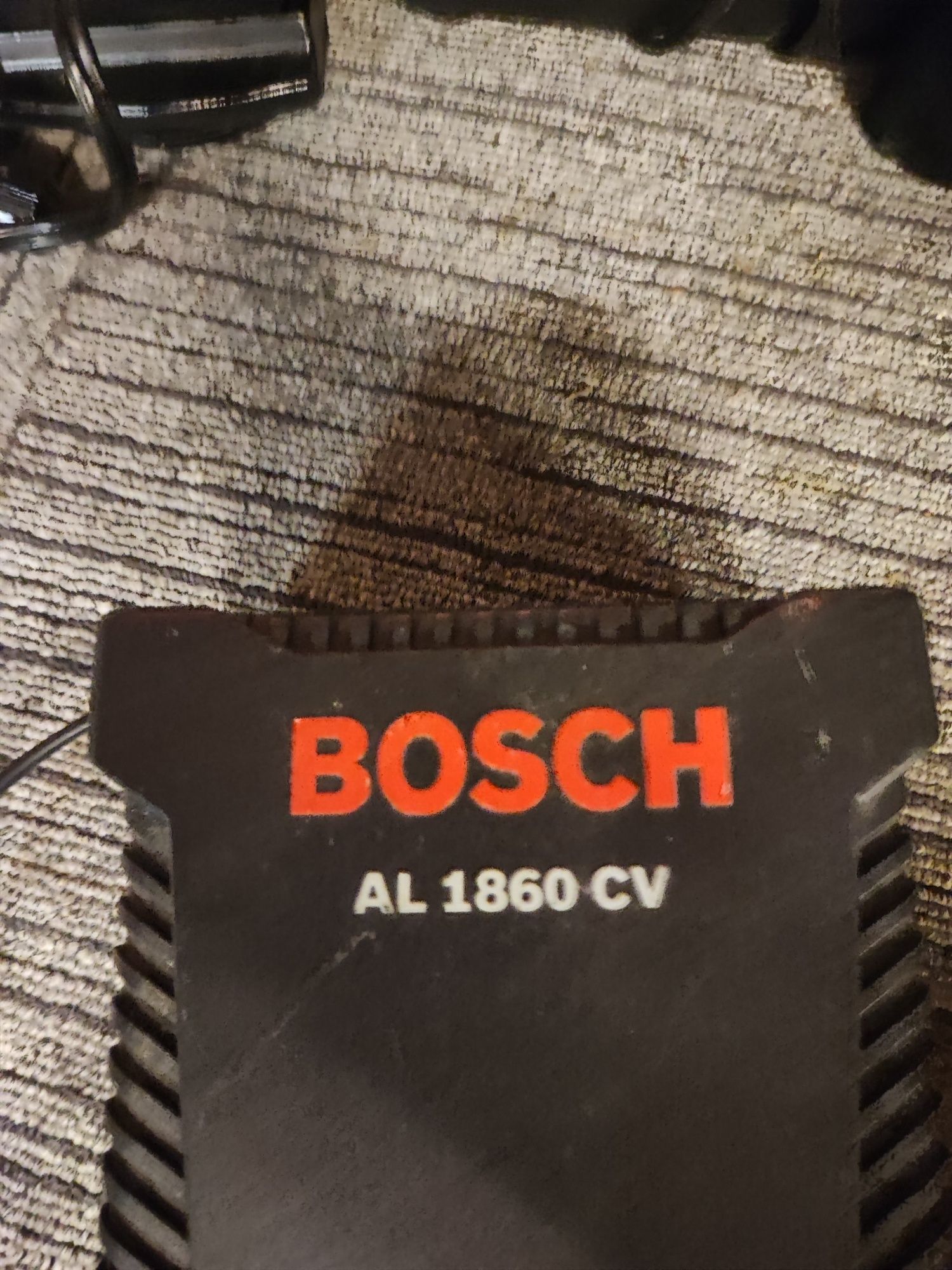 Ładowarka Bosch AL1860 CV