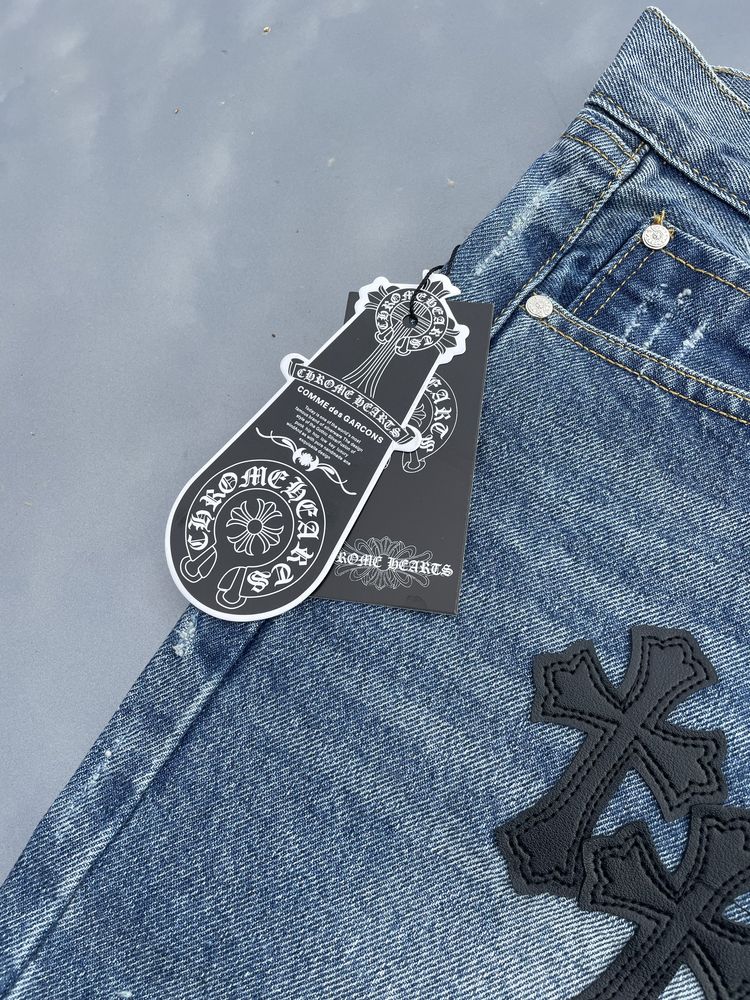 Джинсові шорти Chrome Hearts