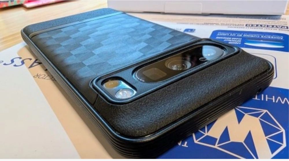 Smartfon Google Pixel 8 Pro / gwar do 10/2025