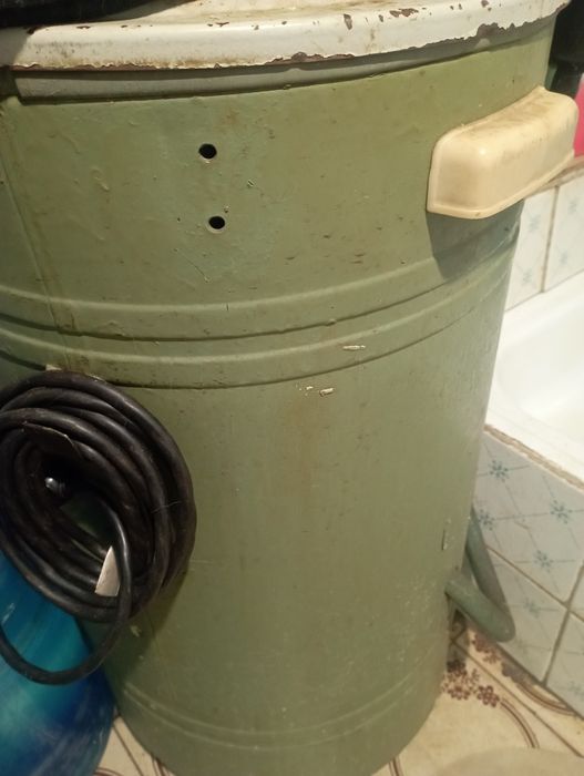 Хорошая рабочая стиральная машина