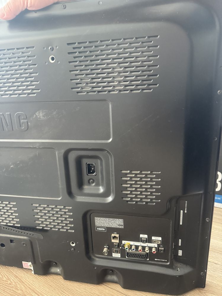 Продам телевізор Samsung ps43 (побита матриця)