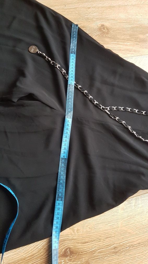 Guess spódnico-spodie piękne eleganckie żorżetowe spodnie z szerokimi
