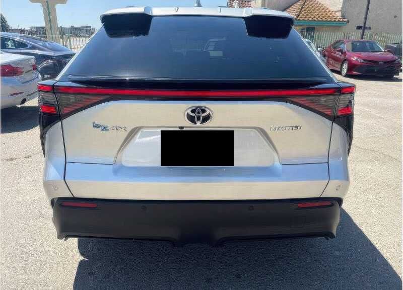 2023 Toyota bZ4X Limited