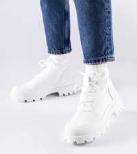 Białe wysokie sneakersy Éric 37