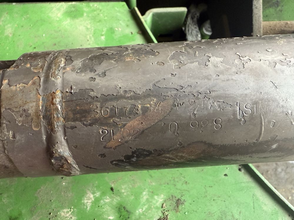 Siłownik podnośnika TUZ EHR Massey Ferguson MF 3050, 3060, 3070, 3080
