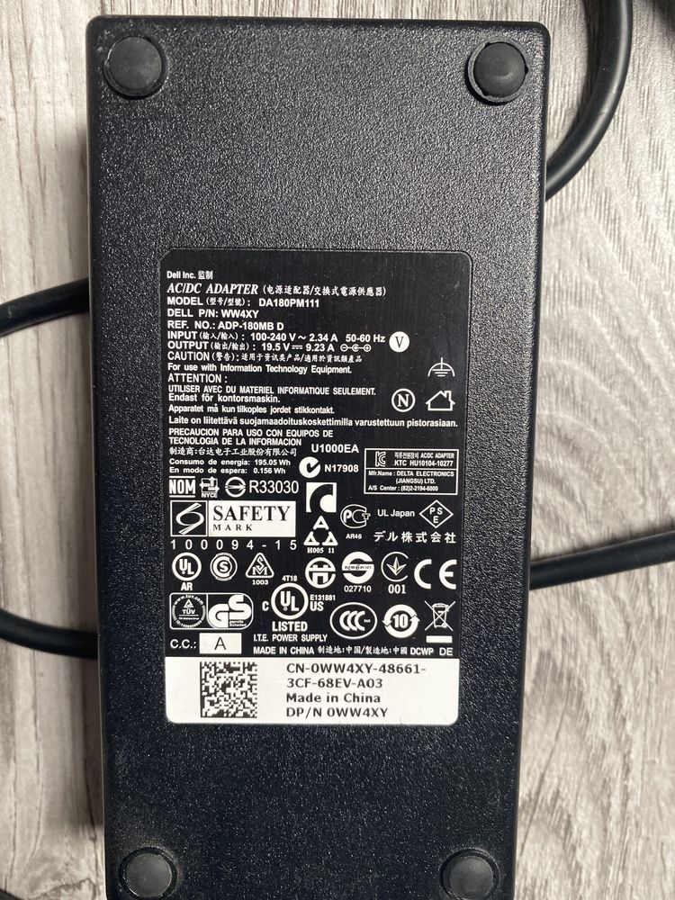 Блок Живлення Адаптер Оригінал Dell 65w 90w 180w 7.4*5.0 HA65NM130