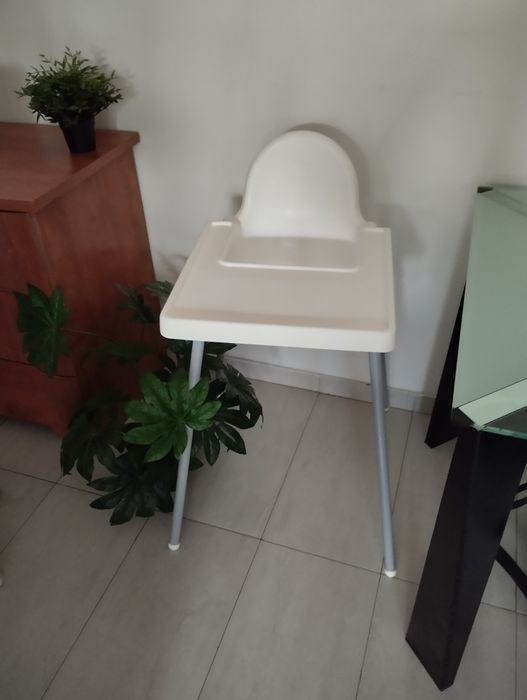 Cadeira de refeição para bebê