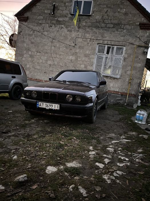 Продам БМВ Е 34 2.5 Бенз Плита