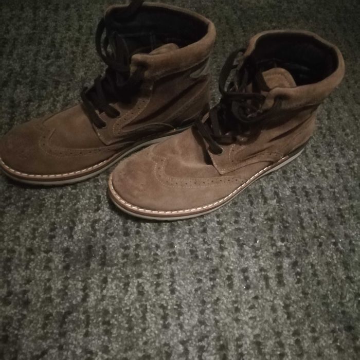 Vendo botas Guimarães homem