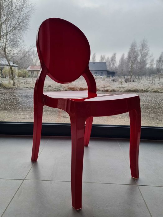 krzesło wzorowe na Kartell Ghost  / czerwone