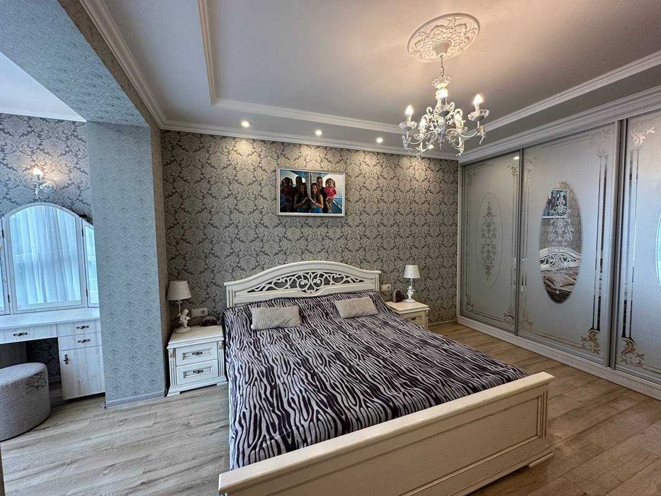 Без комісії ! 3к квартира з ремонтом. Львів, вул. Б.Хмельницького.