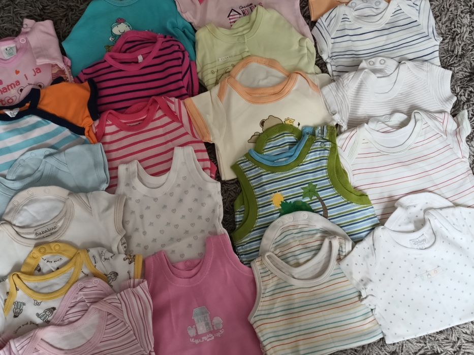 Duży zestaw ubranek dla noworodka