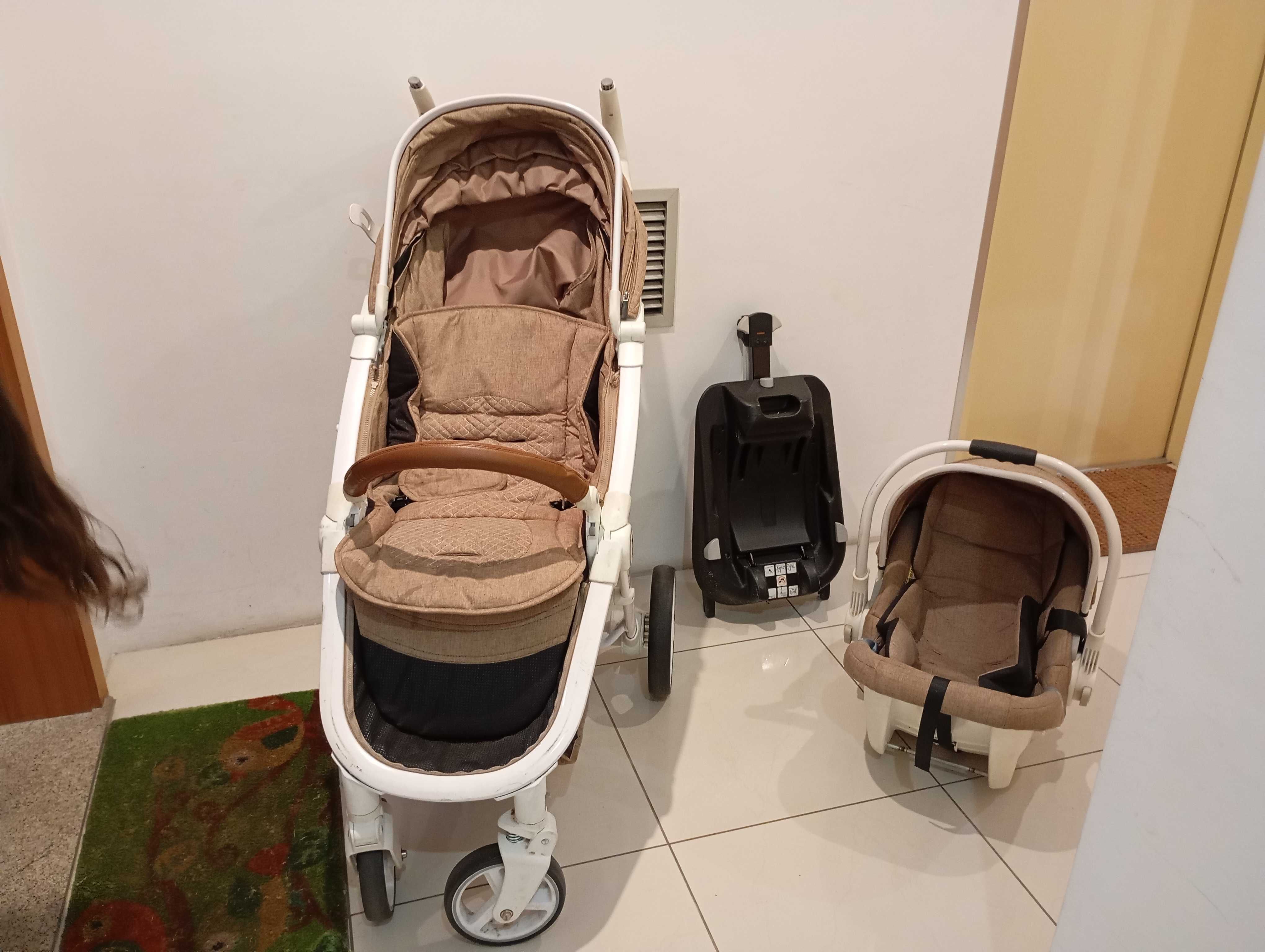 Carrinho Conjunto trio de bebé com base isofix, ovo, mais carrinho.