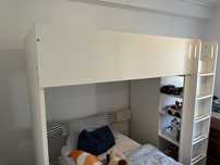 Cama alta/ beliche Ikea