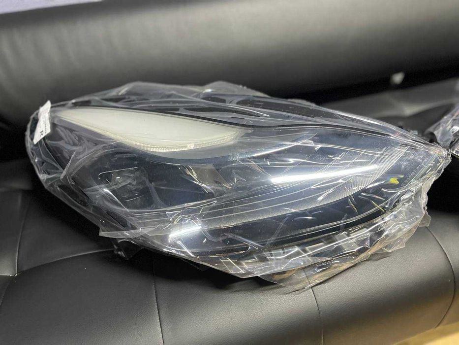 Фари Tesla Model 3 Model Y M3 MY лінза адаптив