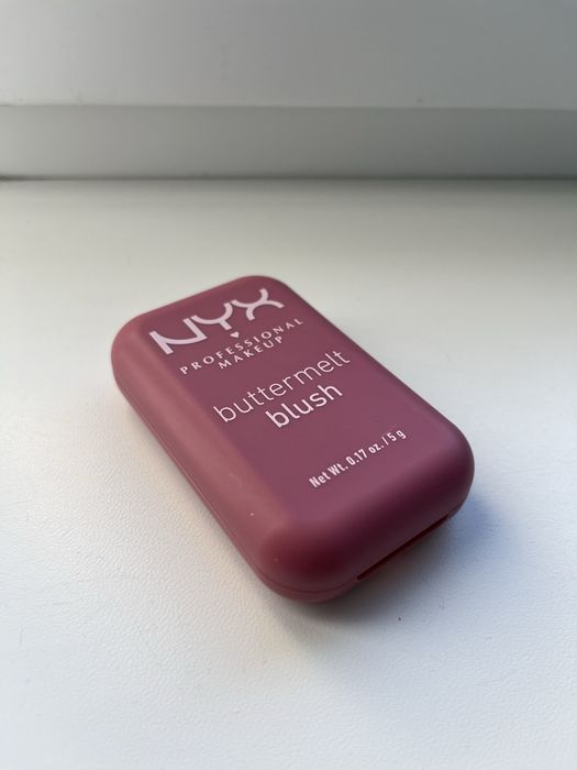 Róż NYX buttermelt blush