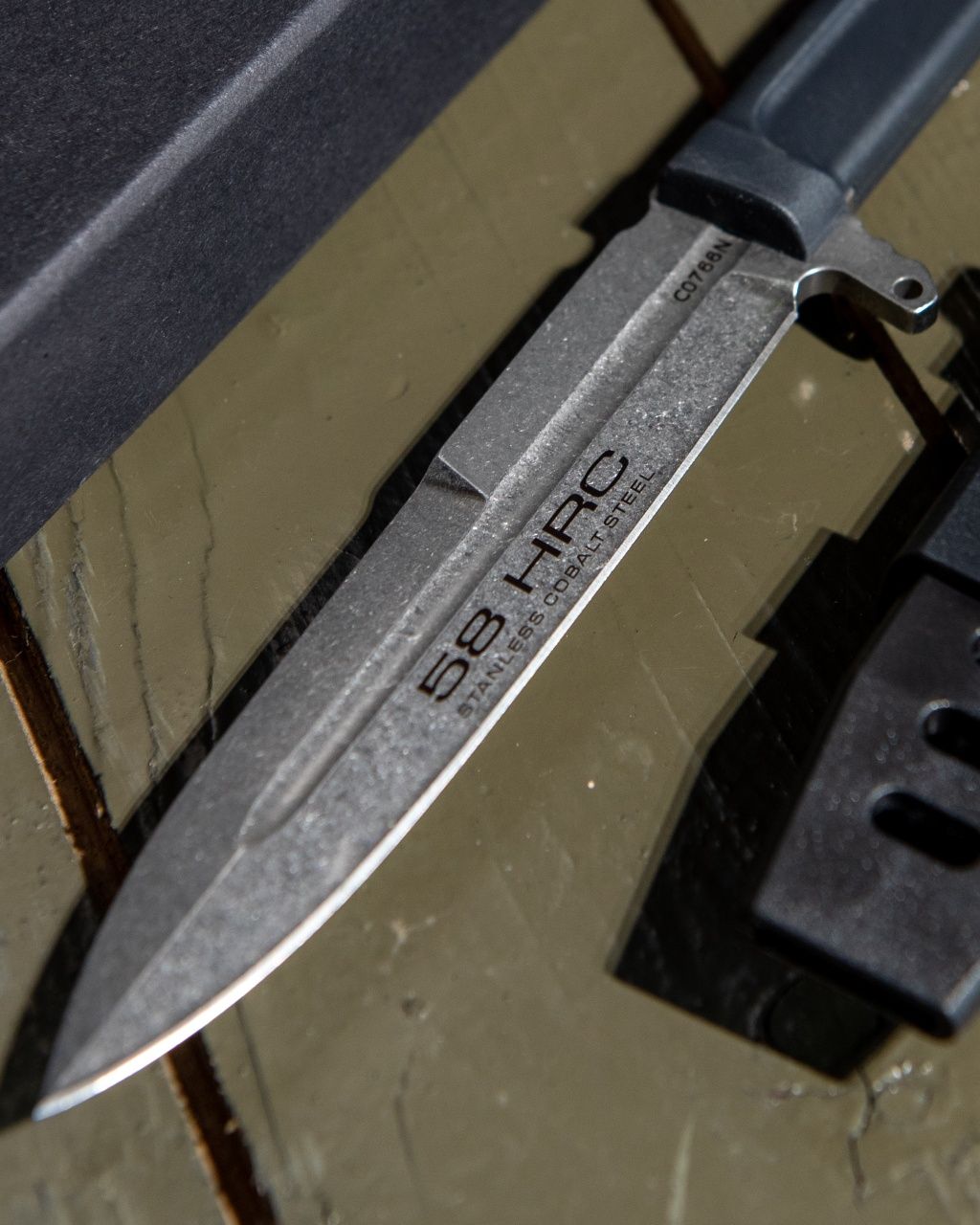 Нож Extrema Ratio black  ВТ76585(41 - 02)