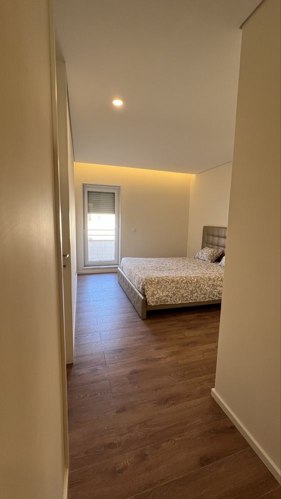 Apartamento T2, vista mar, totalmente remodelado