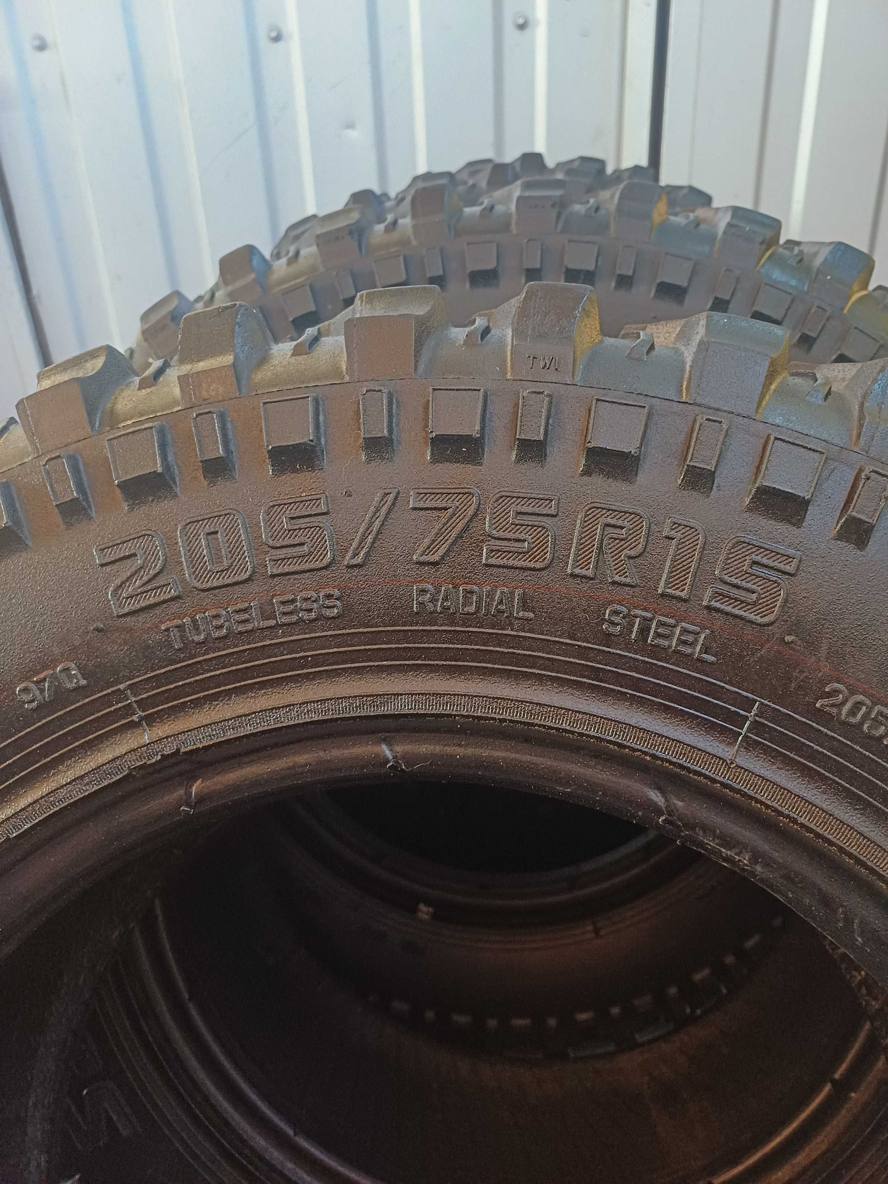 продам резину 205.75.R15