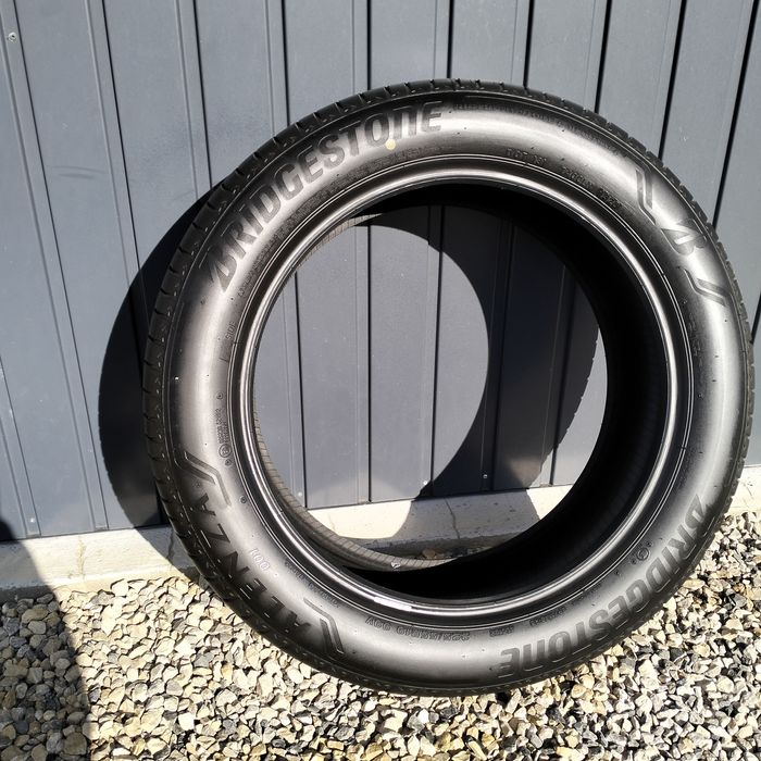 Opony Bridgestone 225/55R19
