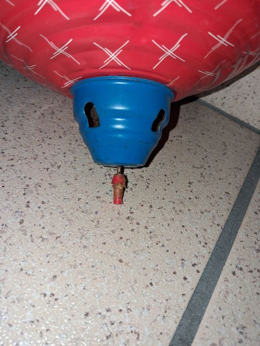 Pião de chapa vintage