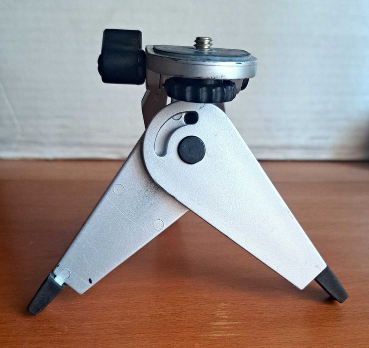 Mini Tripé nunca usado