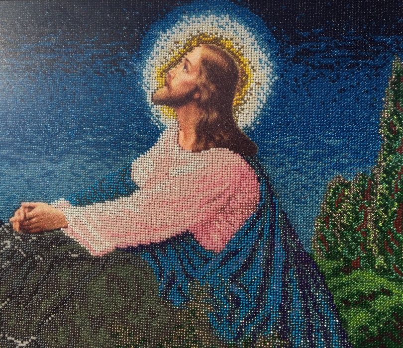 Велика ікона Ісус на оливній горі, вишита бісером. Рама - золотий узор