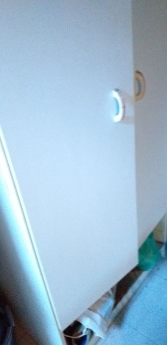 Roupeiro 2 portas branco.