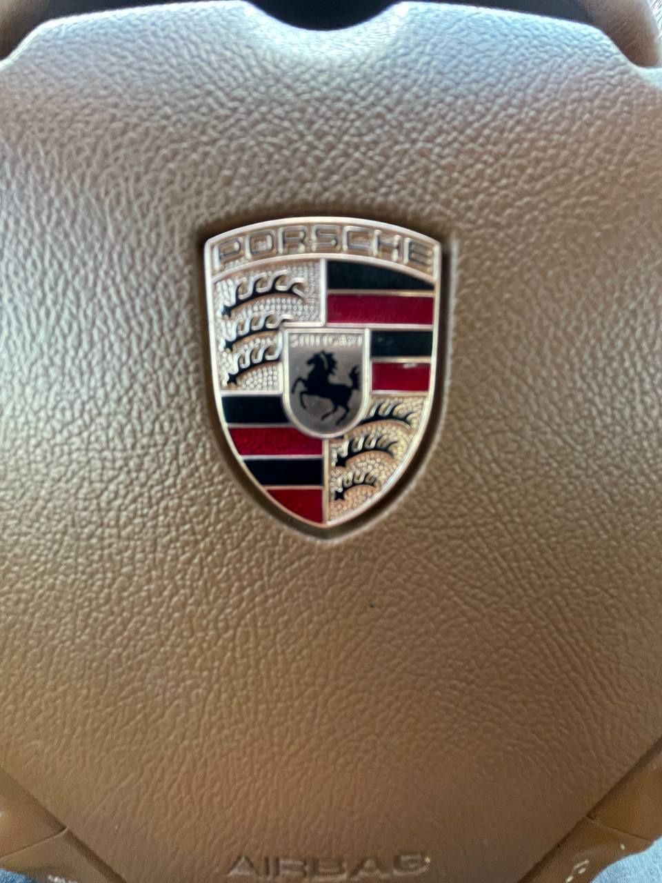 Продам Porsche Cayenne s