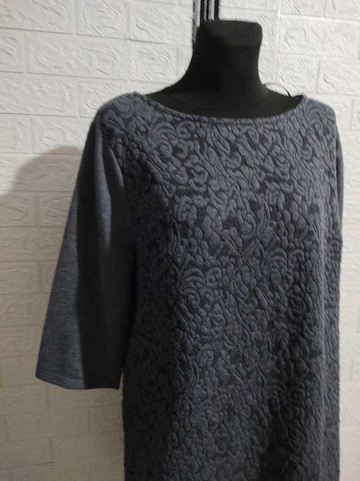 Sukienka rozmiar 46 elastyczna cena 38 zł