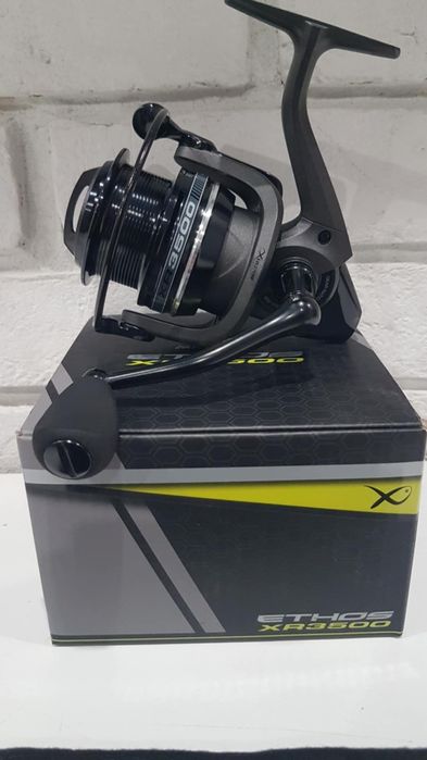 Kołowrotek Matrix ethos XR3500