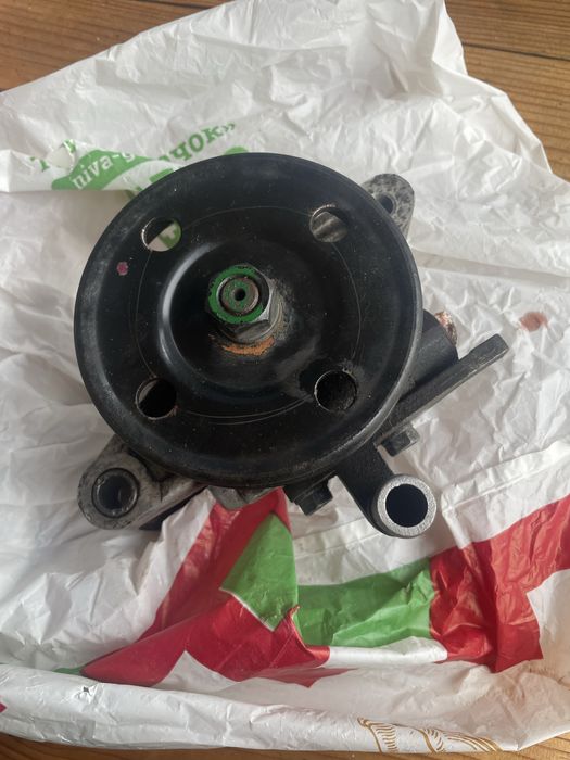 Насос ГУР 571002D151