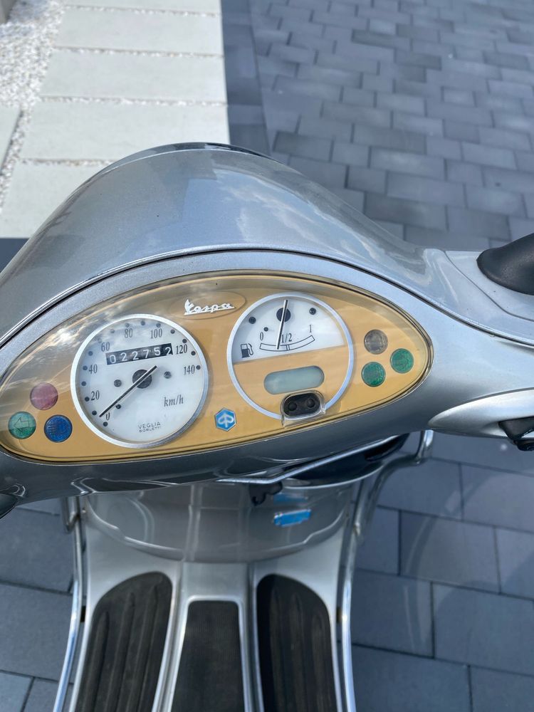 Piaggio Vespa ET4 125ccm