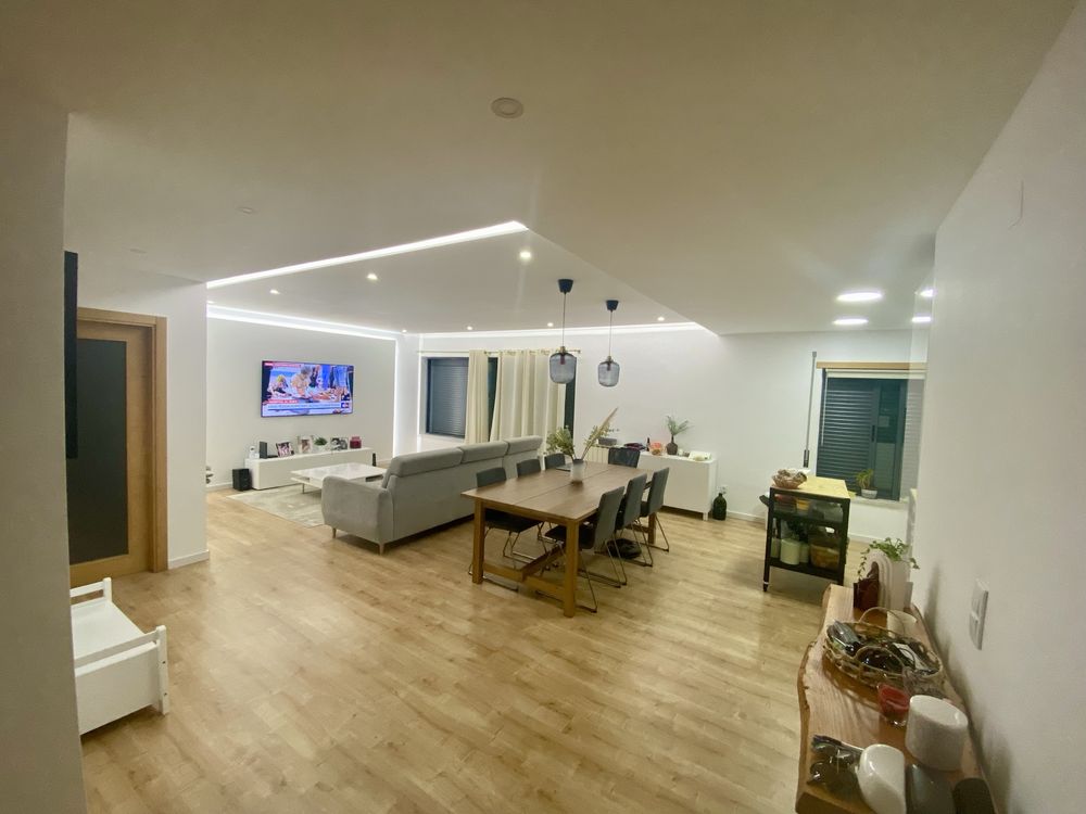 Apartamento T2 Renovado em Open Space