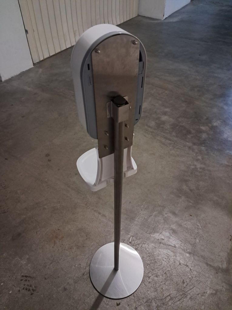 Higienizador de mãos com sensor