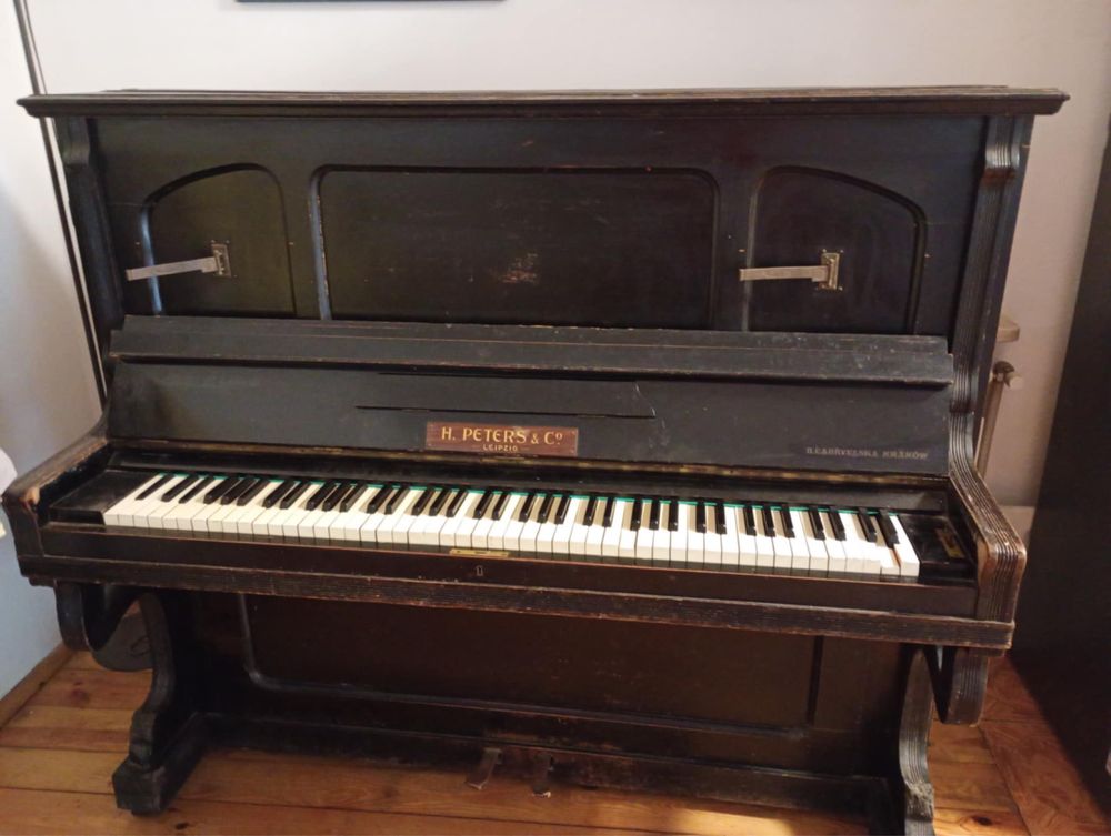 Pianino Peters & co