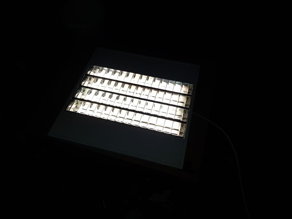 Lampy sufitowe 60x60
