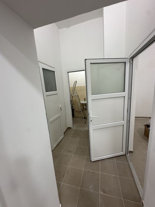 Оренда 47м2 приміщення з Фасадом в Зубрі, Новобудова