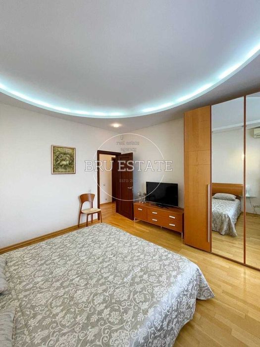 Здам видову 3-к к-ру Івасюка 8 Сталінграда Оболонь ЖК Оболонські Липки