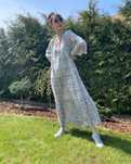 Sukienka maxi oversize kwiaty uniwersalna