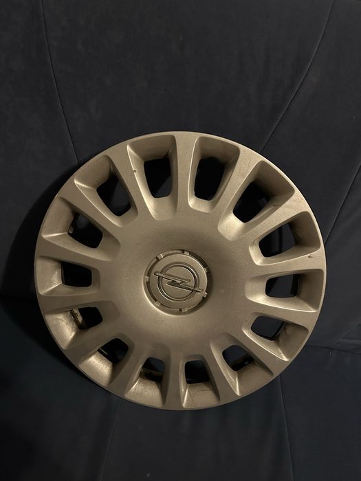 Zestaw kołpaków do samochodu