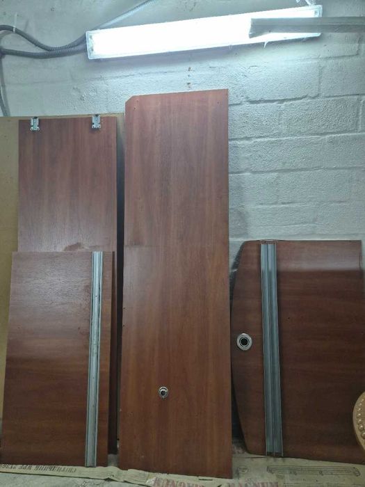 В продажу шафа купе б/в