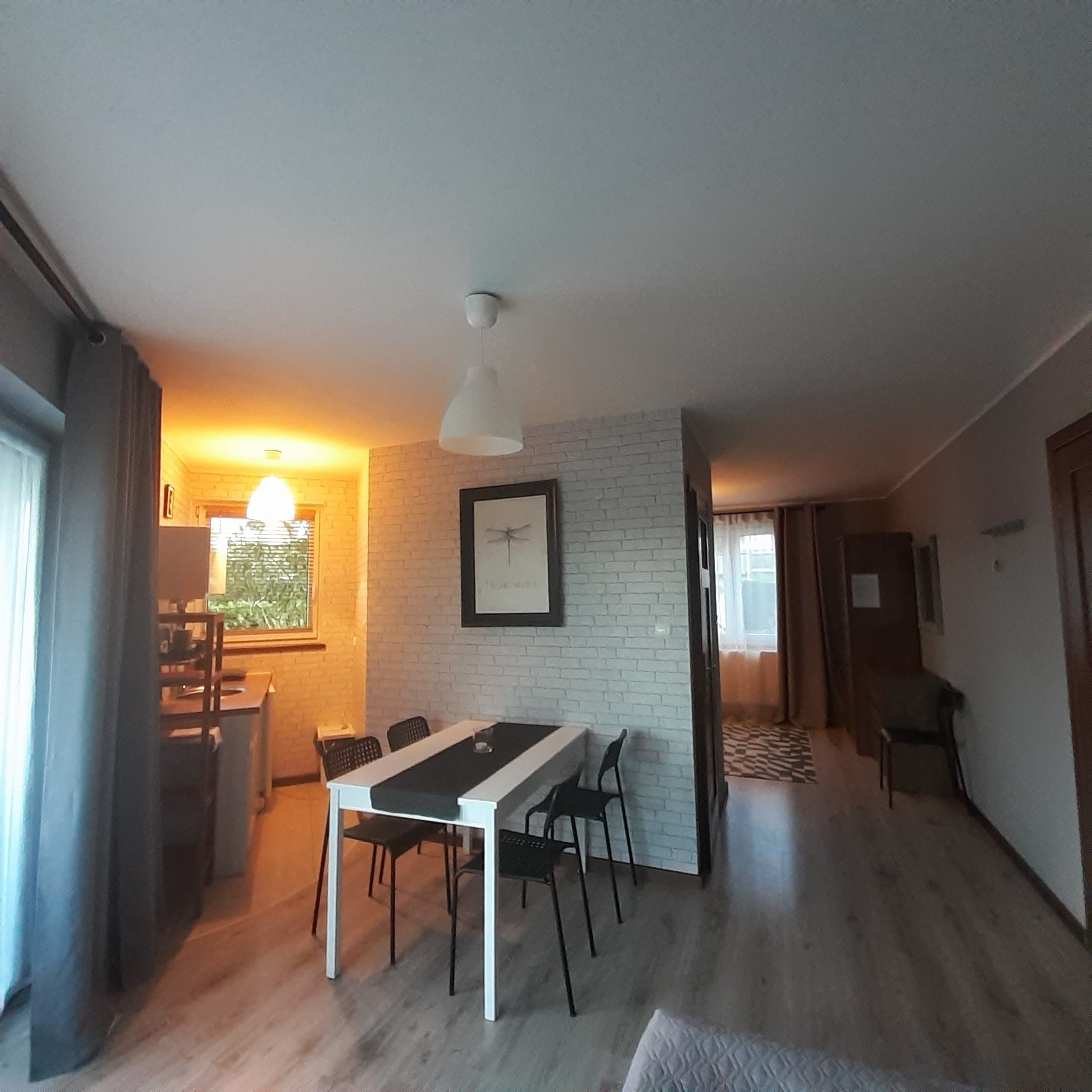 Apartament czteroosobowy wolny termin 05-19.07na parterze. Zapraszamy