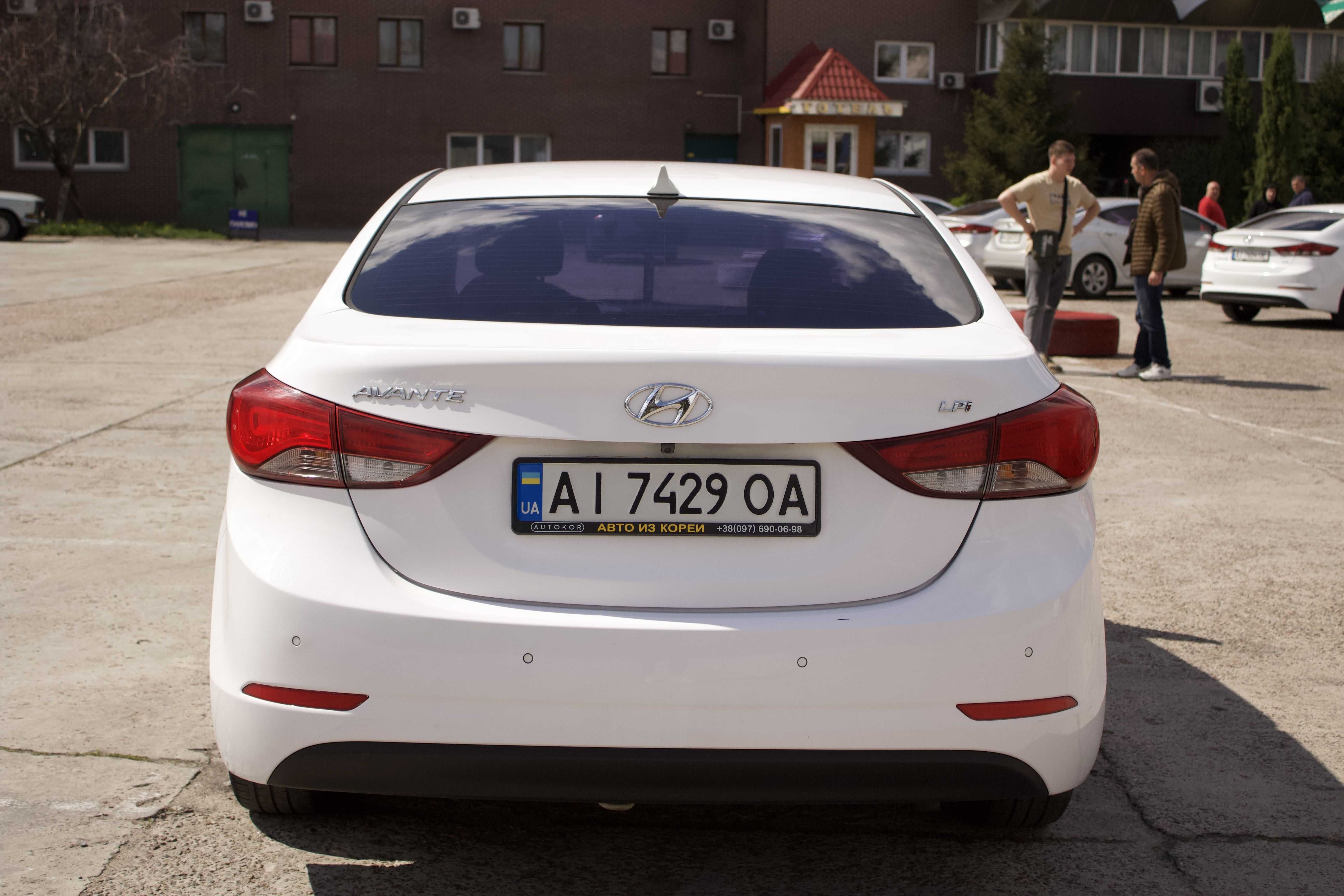 Оренда авто Hyundai Avante під таксі або для власного користування.
